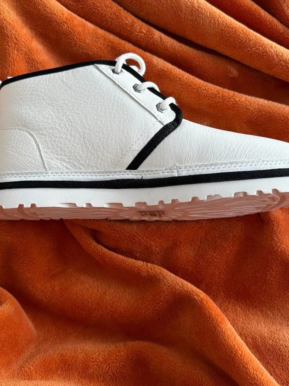 UGG White Leather Neumel with Black Trim